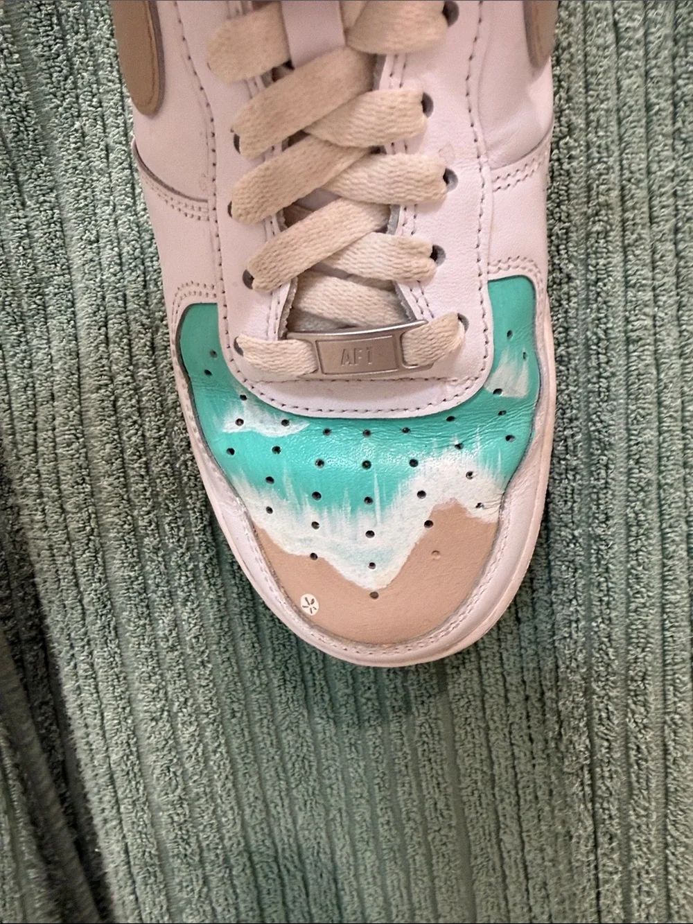 Nike white women